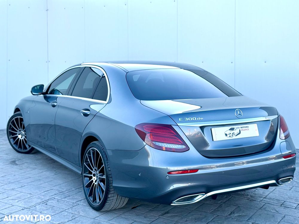 Mercedes-Benz E 300 9G-TRONIC AMG Line - 3
