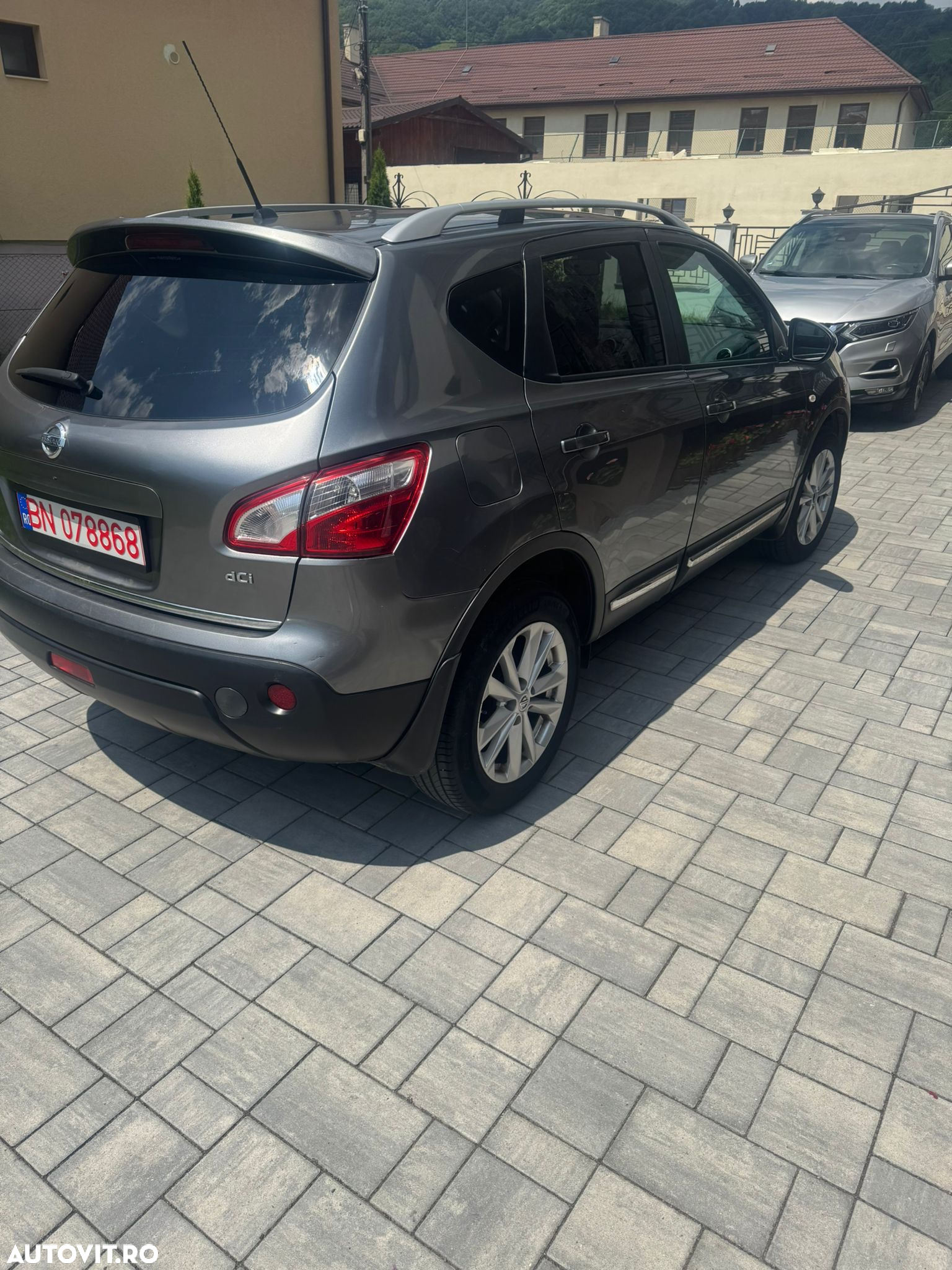Nissan Qashqai 1.7 dCi ACENTA - 4
