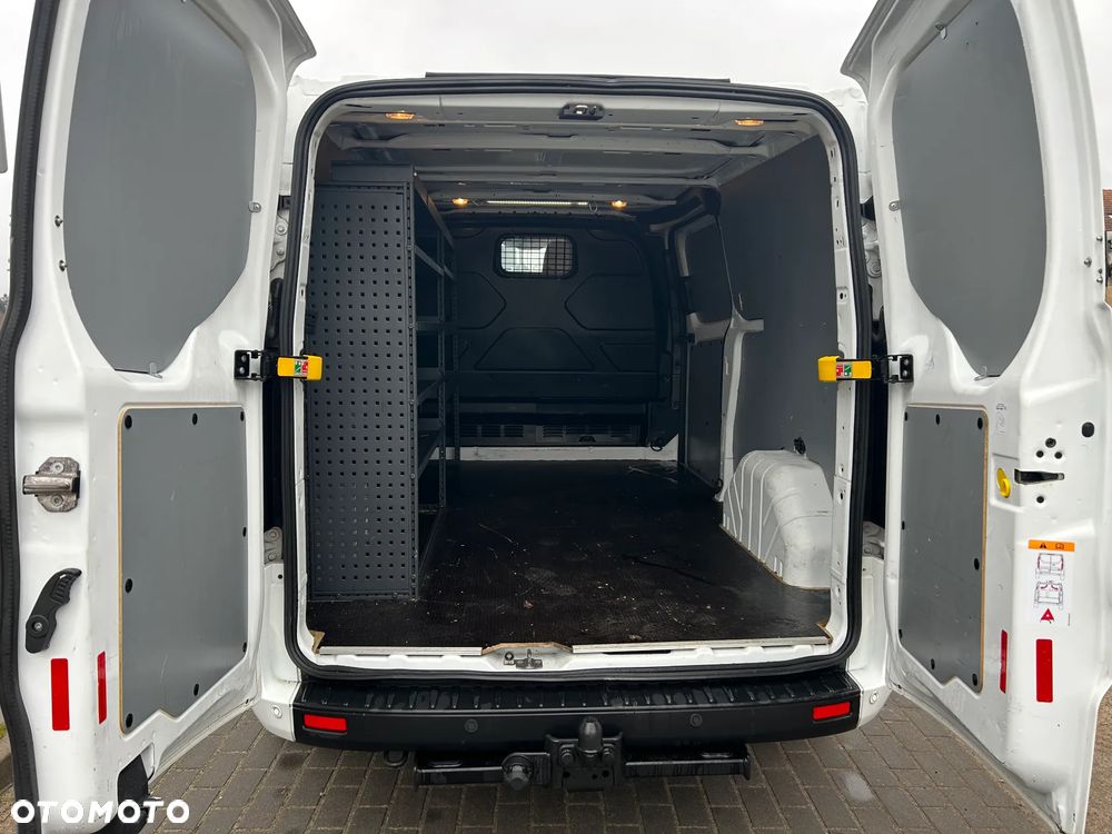 Ford Transit Custom - 15