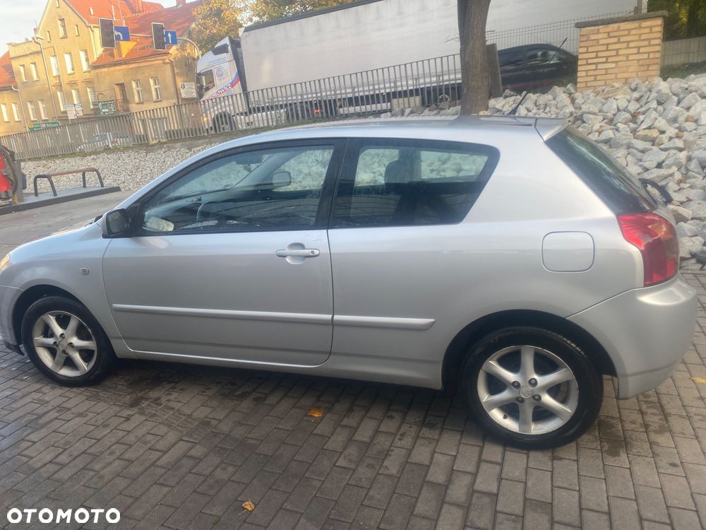 Toyota Corolla 2003 photo 3