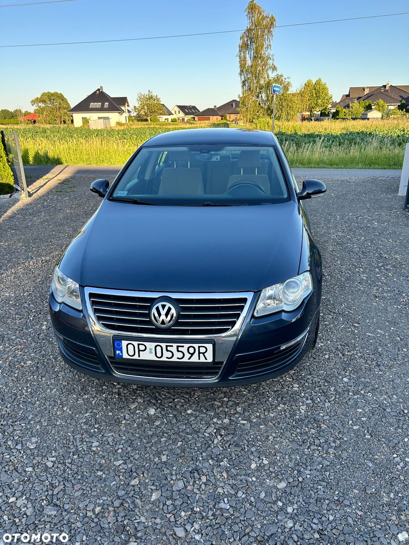 Volkswagen Passat 1.9 TDI Comfortline - 1