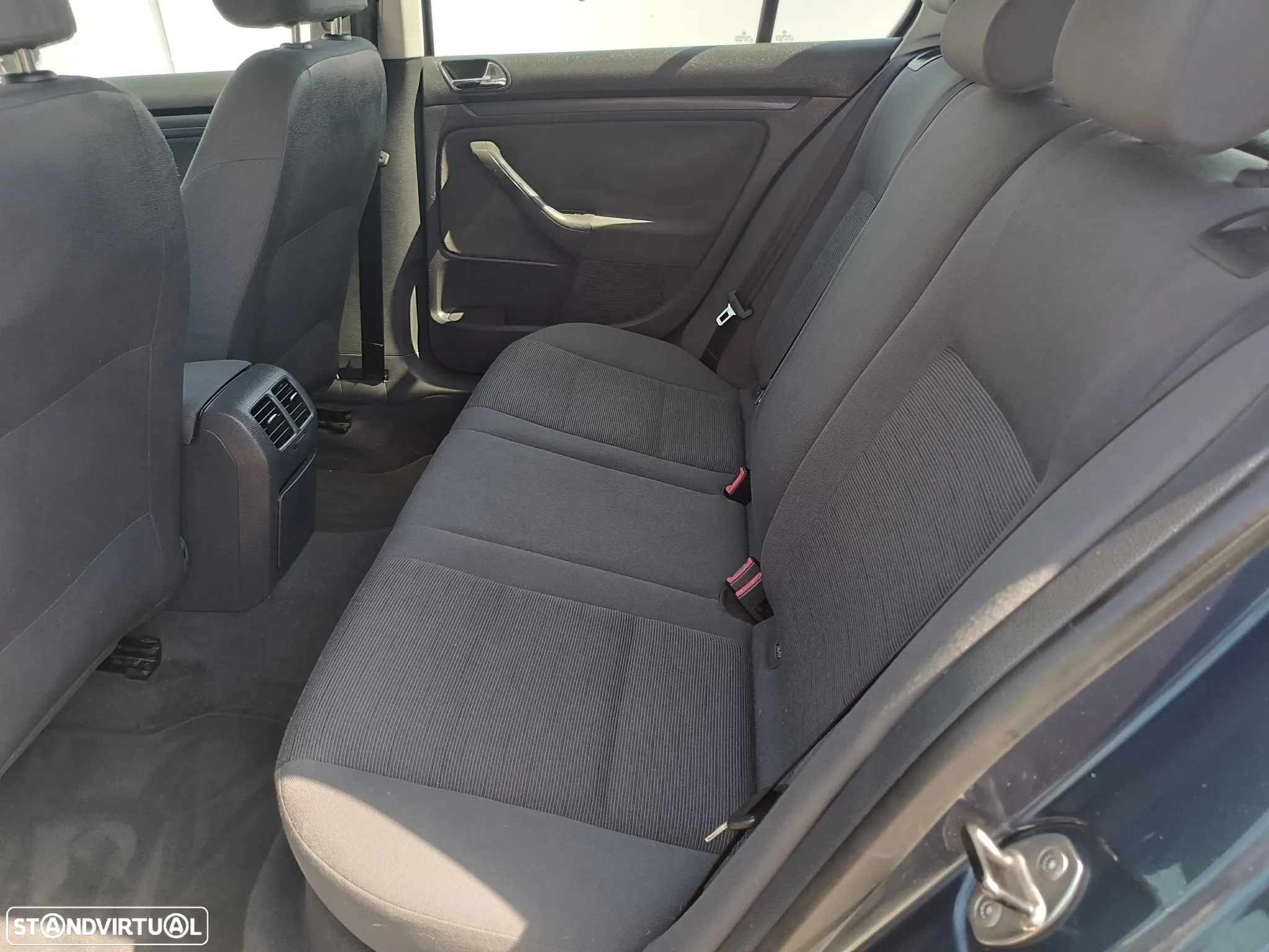 VW Golf 1.4 FSi Trendline - 19