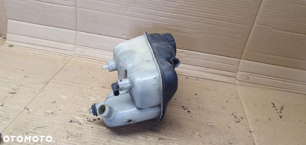 Zbiorniczek wyrównawczy płynu Mercedes E-Klasa W211 3.2 CDI 2115000049 - 6