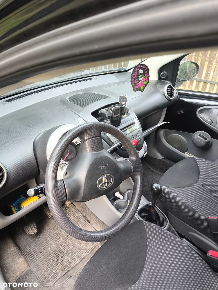 Toyota Aygo - 11