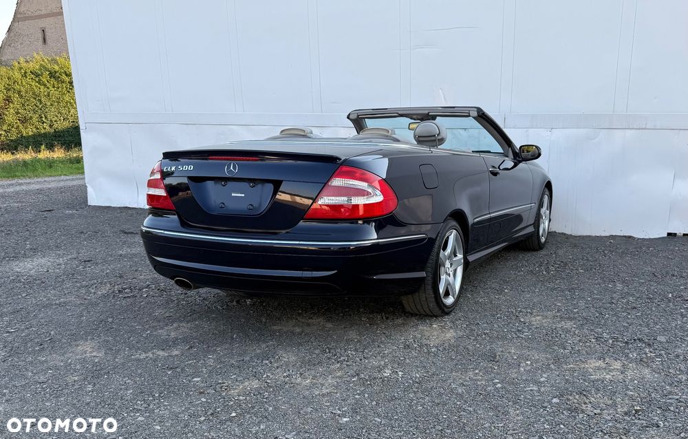 Mercedes-Benz CLK - 10