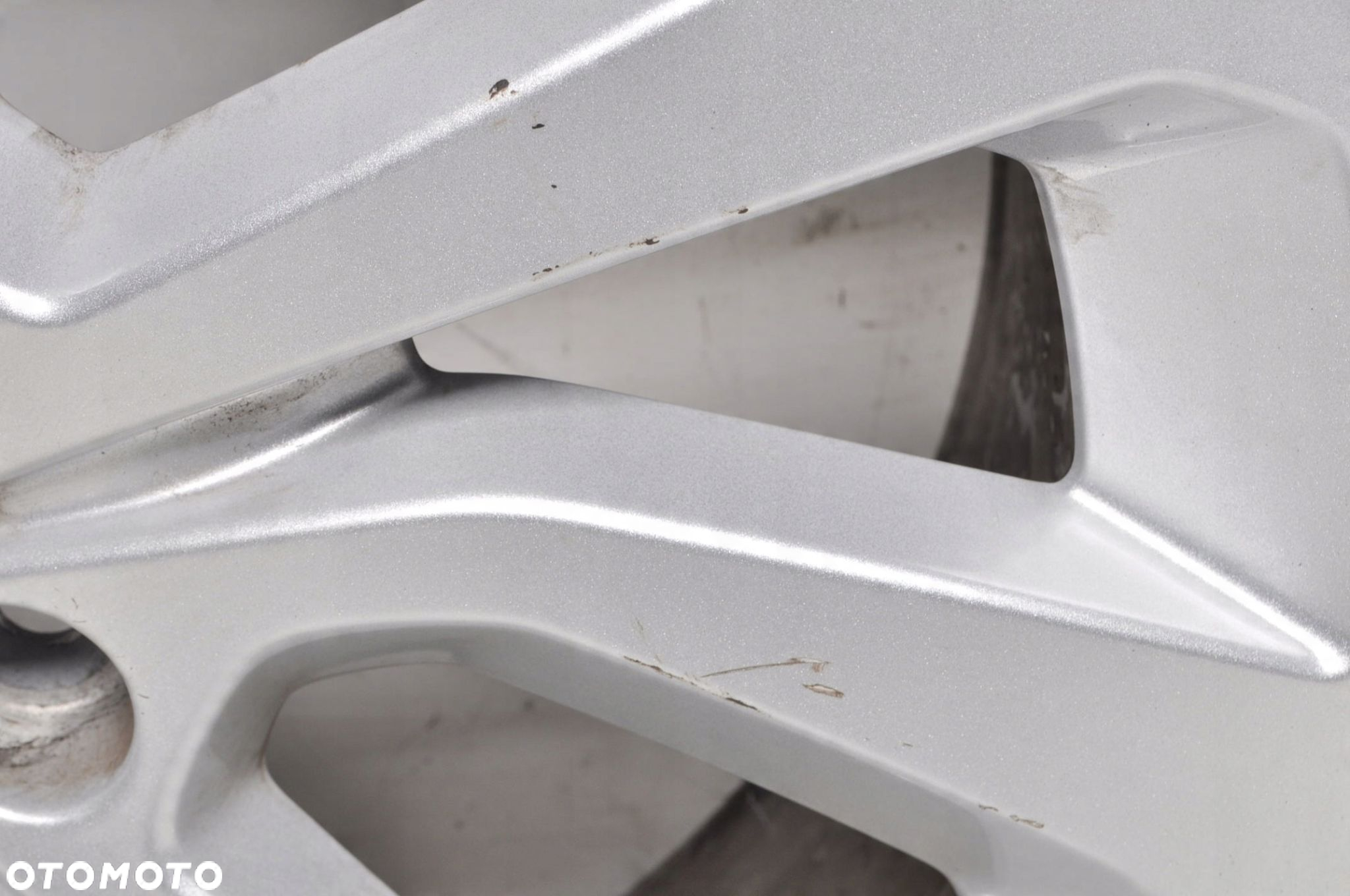 LAND ROVER DISCOVERY SPORT FELGA ALUMINIOWA R20" 8J 5X108 ET40 LK72-1007-CA - 3
