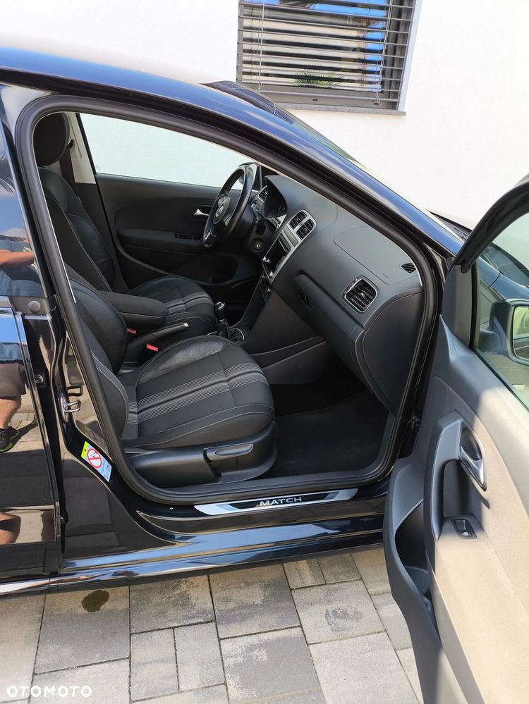 Volkswagen Polo 1.6 TDI MATCH - 9