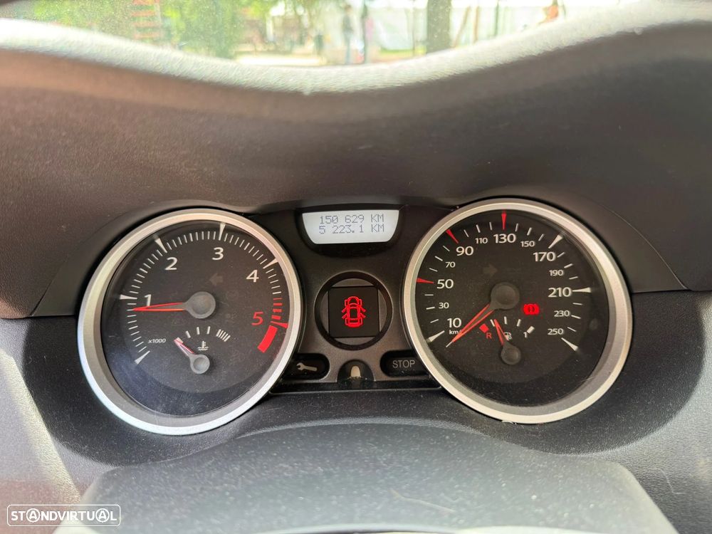 Renault Mégane 1.5 dCi Dynamique - 7