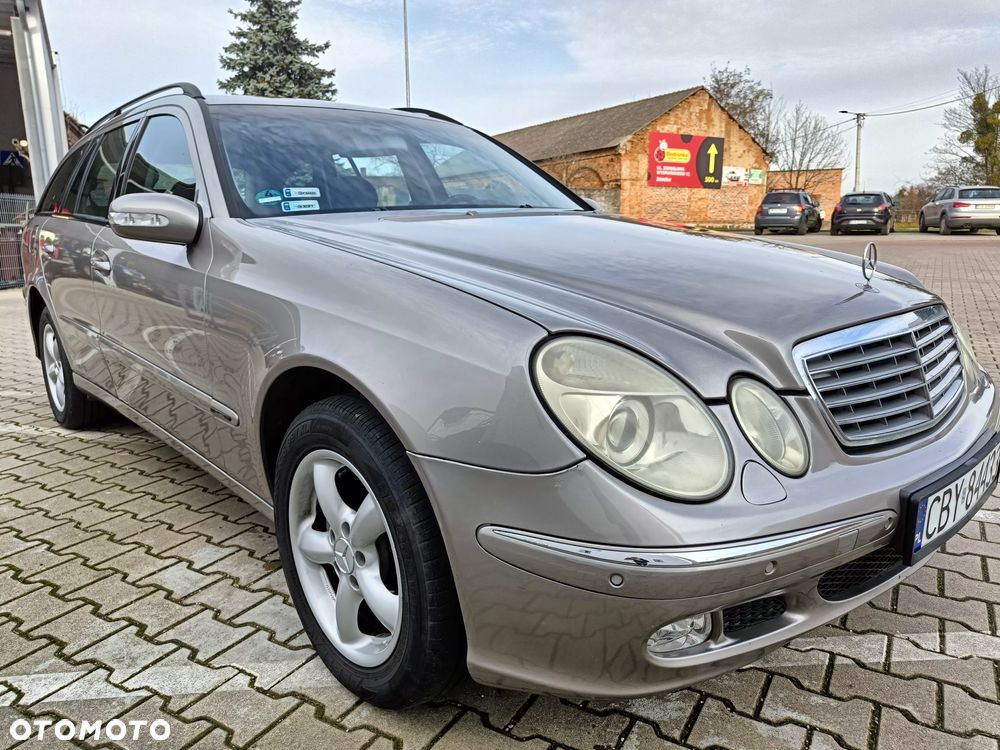 Mercedes-Benz Klasa E - 22