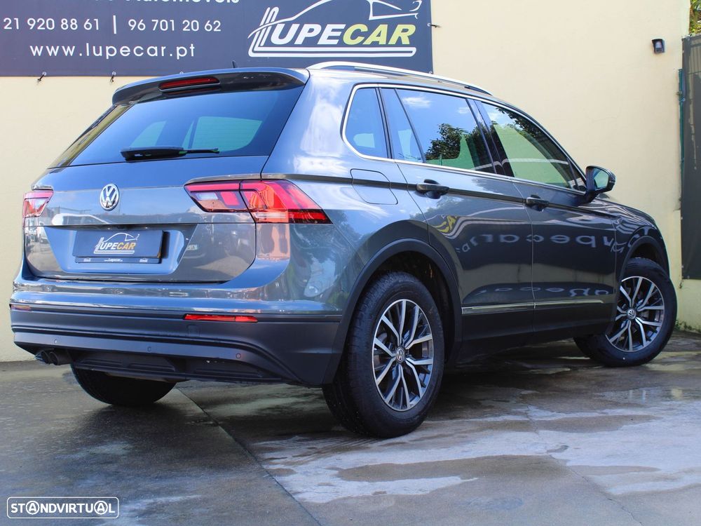 VW Tiguan 2.0 TDI Confortline - 16