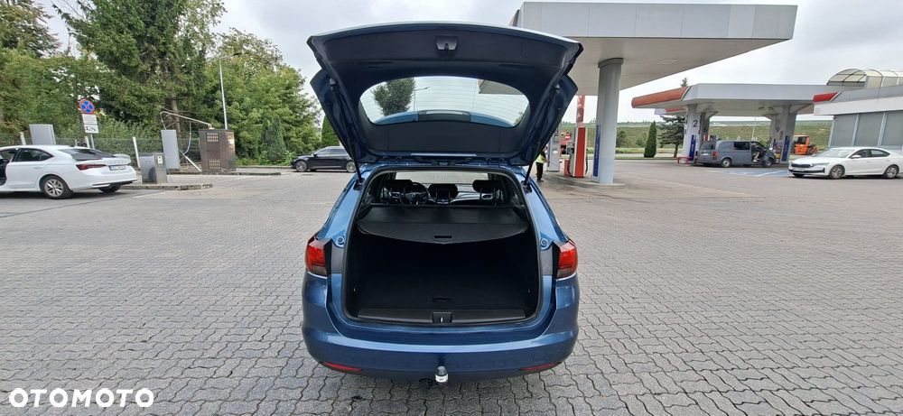 Opel Astra 1.4 Turbo Start/Stop Dynamic - 31