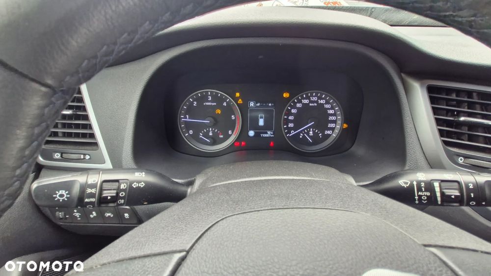 Hyundai Tucson blue 1.7 CRDi 2WD Style - 11