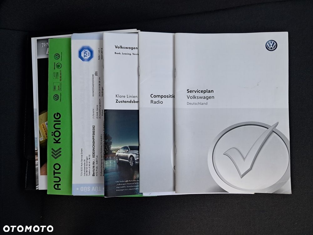 Volkswagen up! Active - 22