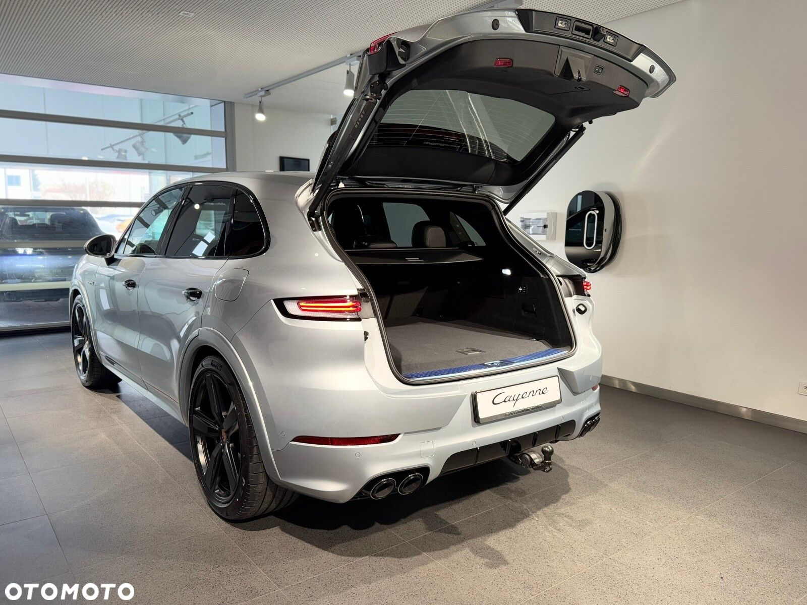 Porsche Cayenne - 8