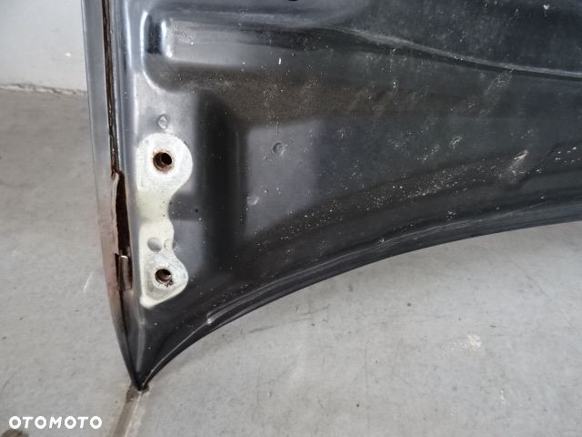 MASKA POKRYWA SILNIKA HYUNDAI TRAJET 99-04 LAK:EB NR271 - 10