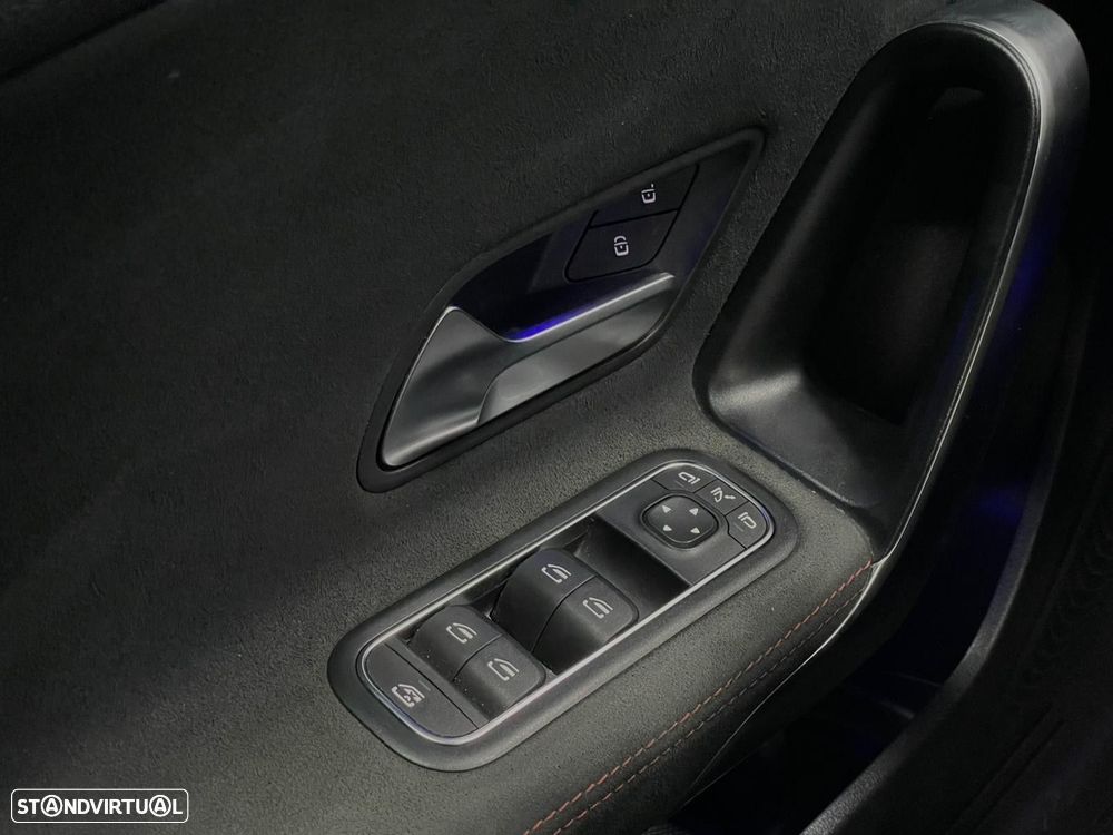 Mercedes-Benz A 200 AMG Line Aut. - 11