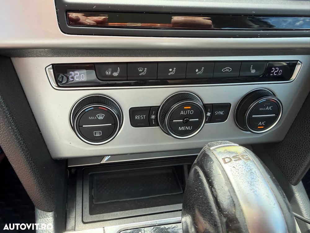 Volkswagen Passat - 19