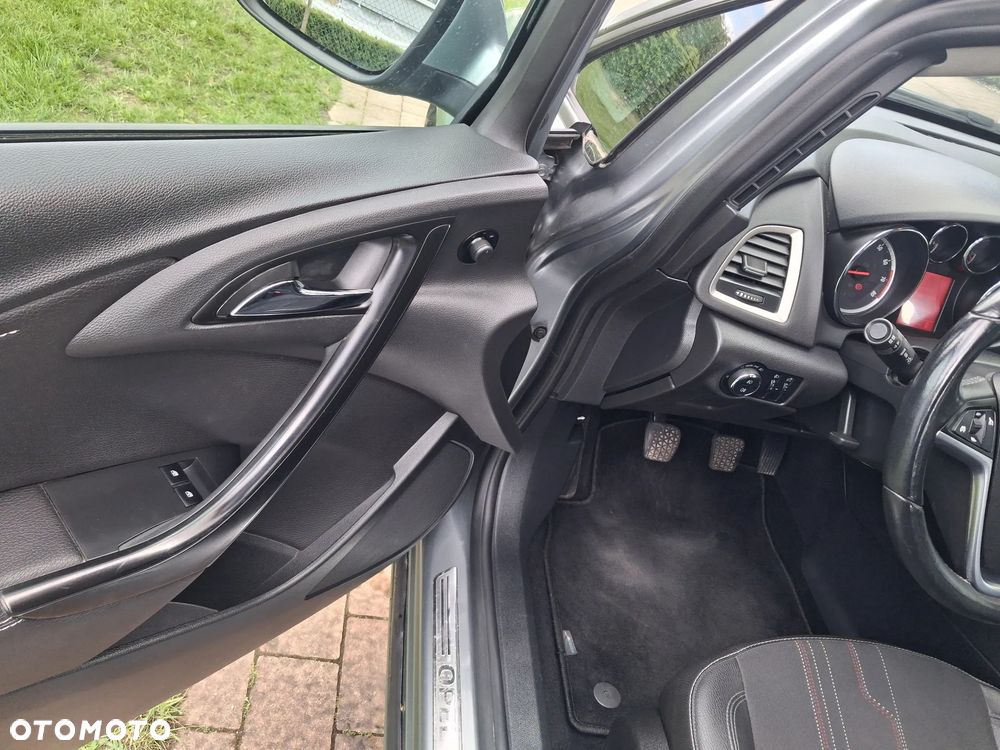 Opel Astra - 17