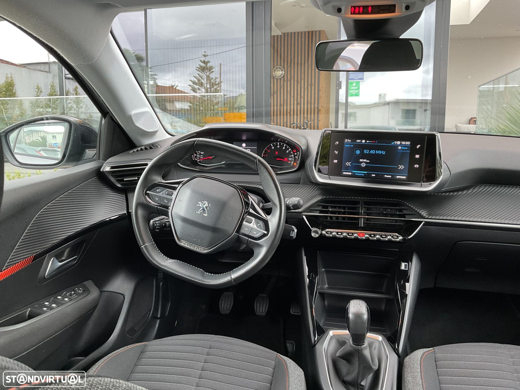 Peugeot 208 1.2 PureTech Active - 33