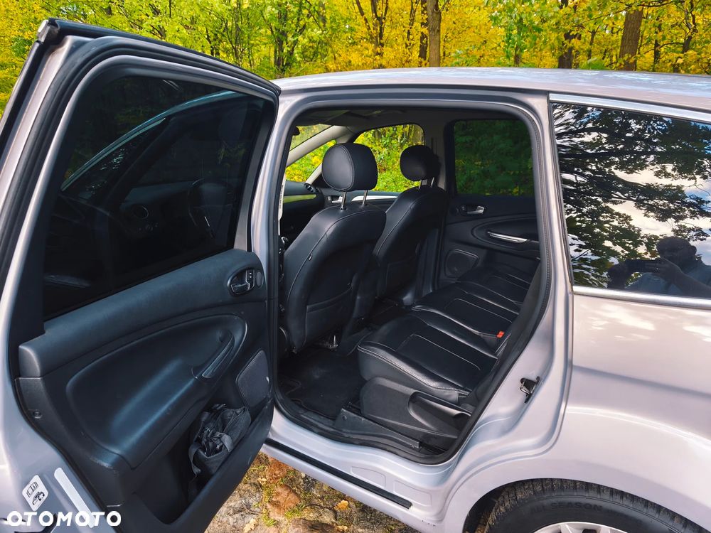 Ford S-Max - 6