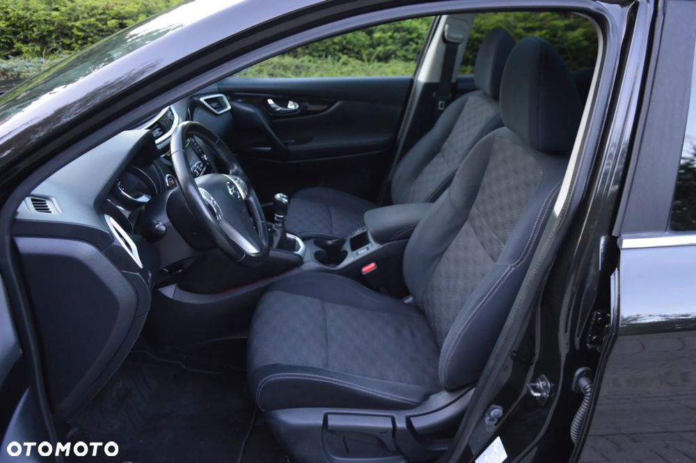 Nissan Qashqai 1.6 DCi Tekna+ - 8