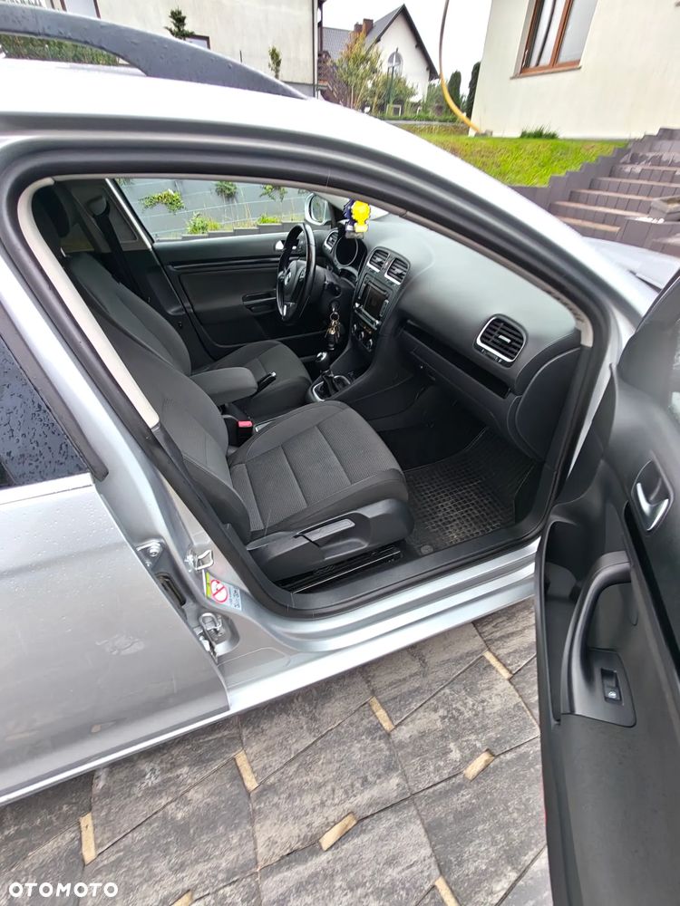 Volkswagen Golf 1.6 TDI Comfortline - 10