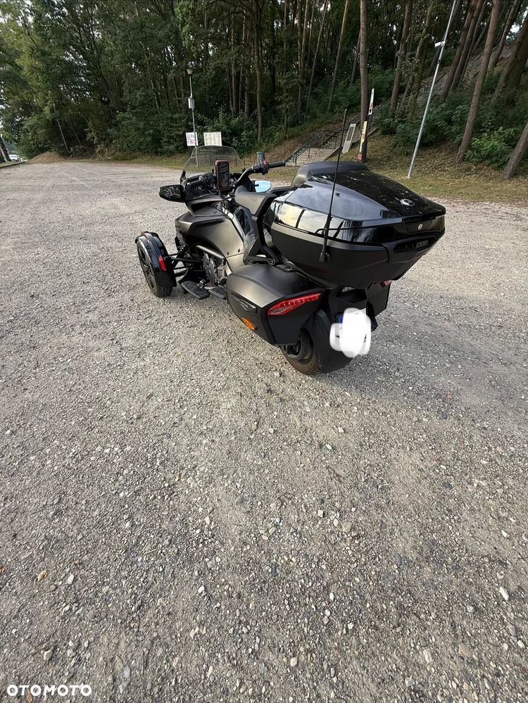 Can-Am Spyder - 5