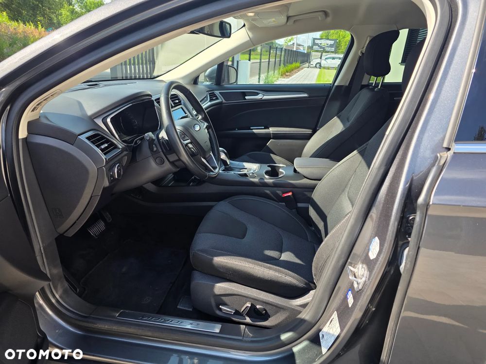 Ford Mondeo 2.0 TDCi Titanium PowerShift - 9