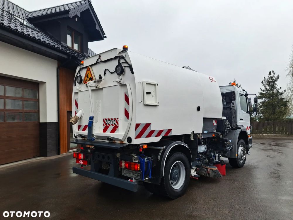 Mercedes-Benz Axor 1829 Zamiatarka Johnston 2 Silniki Szczotki L/R Karcher Listwa Ciśnieniowa Dodatkowy Silnik Mycie Jezdni Wysokim Ciśnieniem Zamiatarka Uliczna - 8