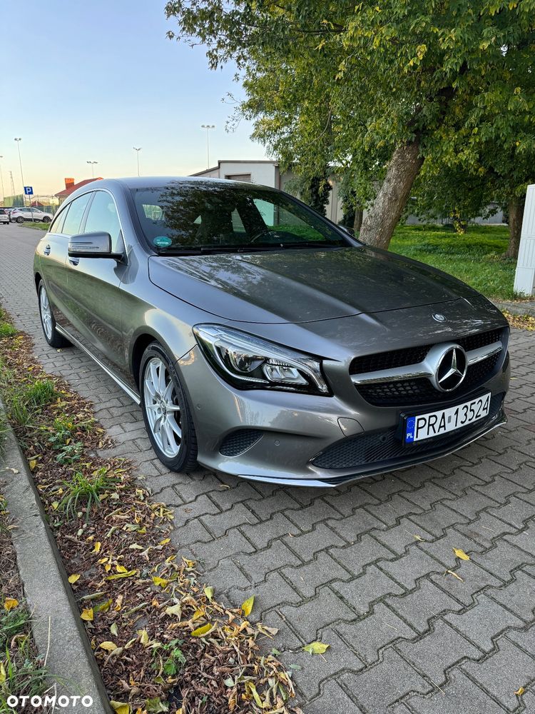Mercedes-Benz CLA Shooting Brake 220 (CDI) d 7G-DCT - 1