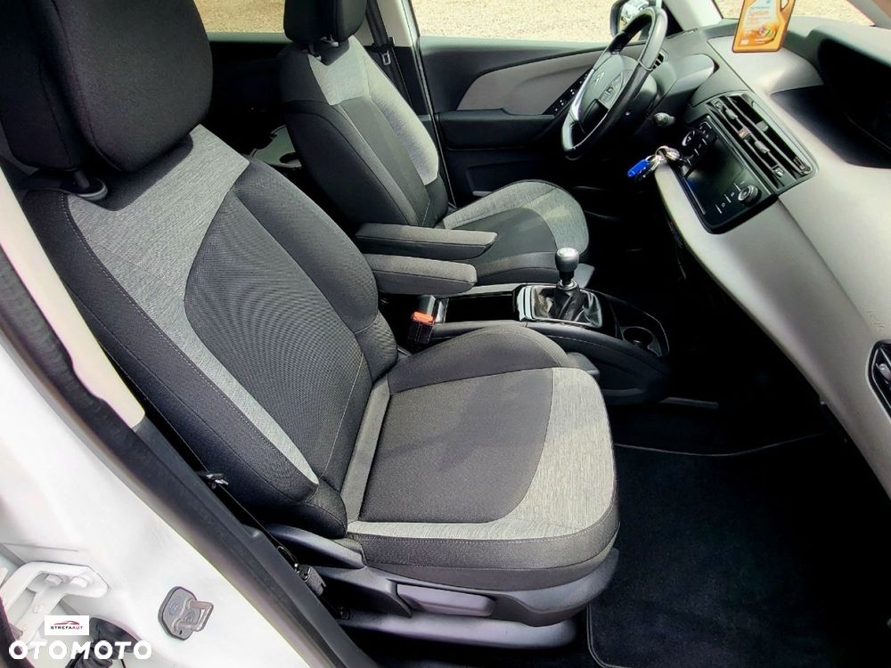 Citroën C4 Picasso - 17