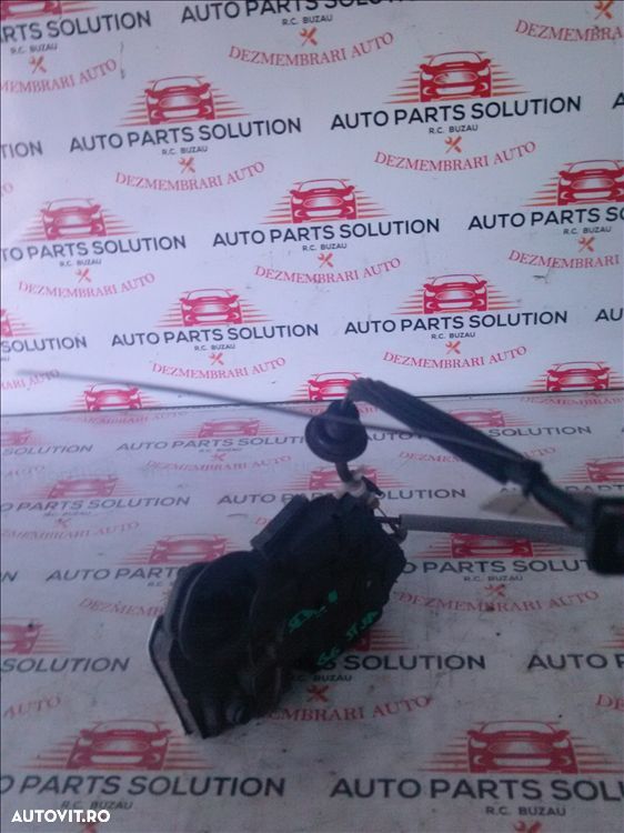 broasca usa stanga spate volkswagen golf 6 - 1