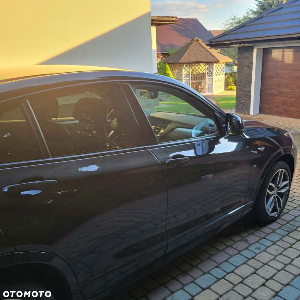 BMW X4 xDrive20d - 9