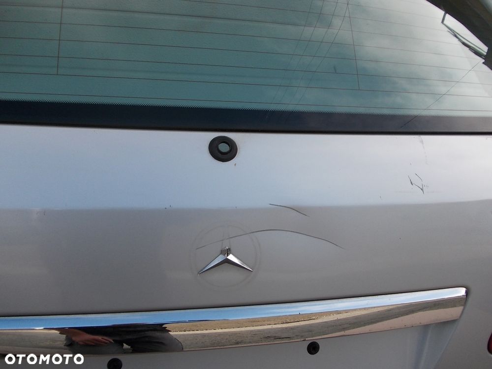 Klapa bagażnika tył Mercedes B klasa W245 zdrowa - 18