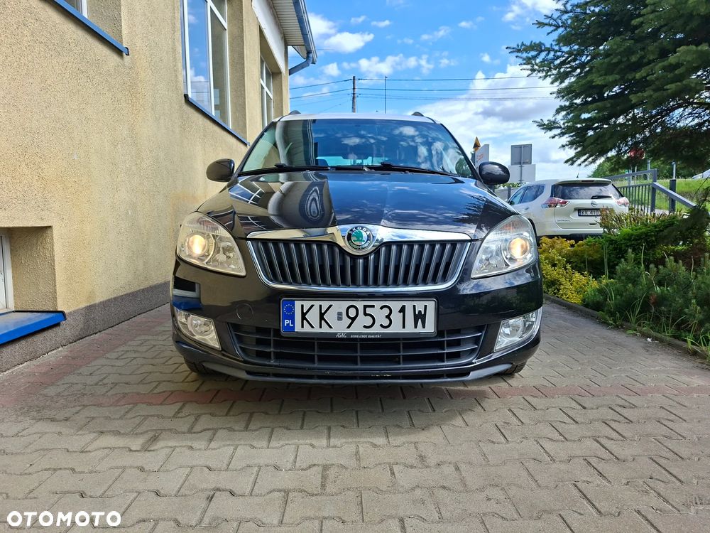 Skoda Roomster 1.2 TSI Elegance PLUS EDITION - 2
