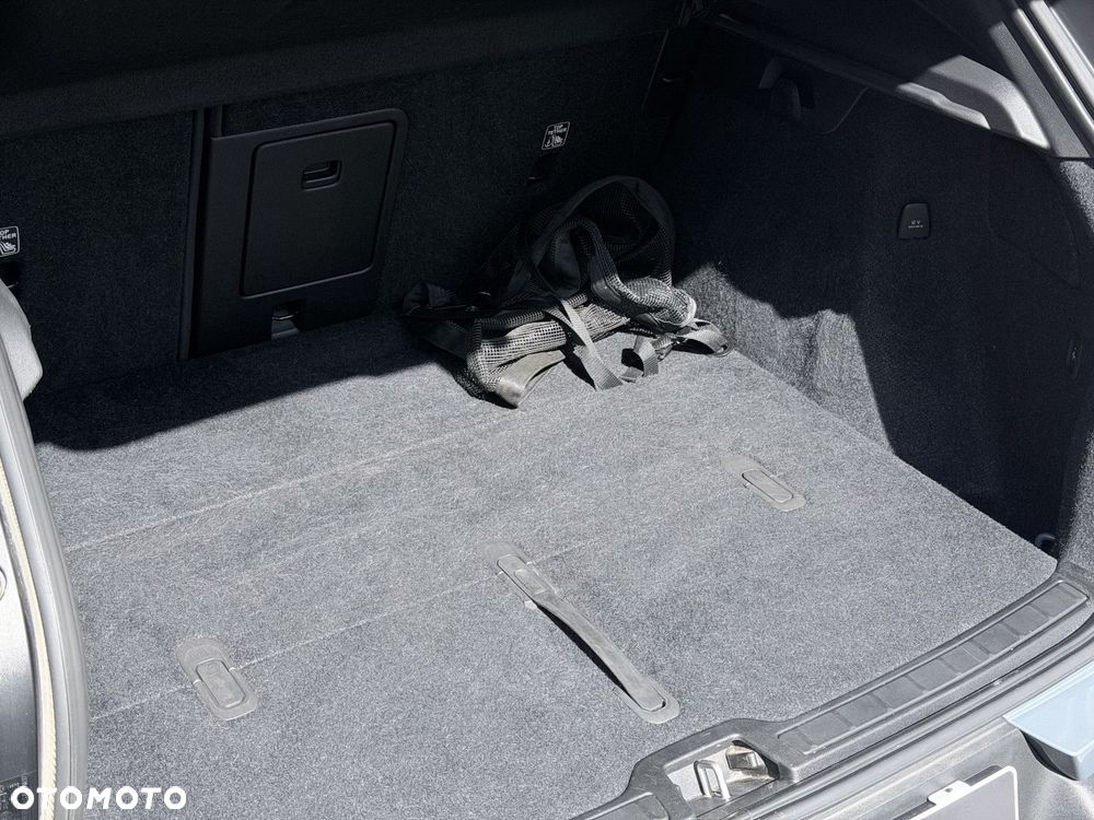 Volvo XC 40 - 10