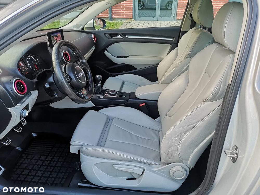 Audi A3 Sportback 1.4 TFSI cylinder on demand S line Sportpaket - 8