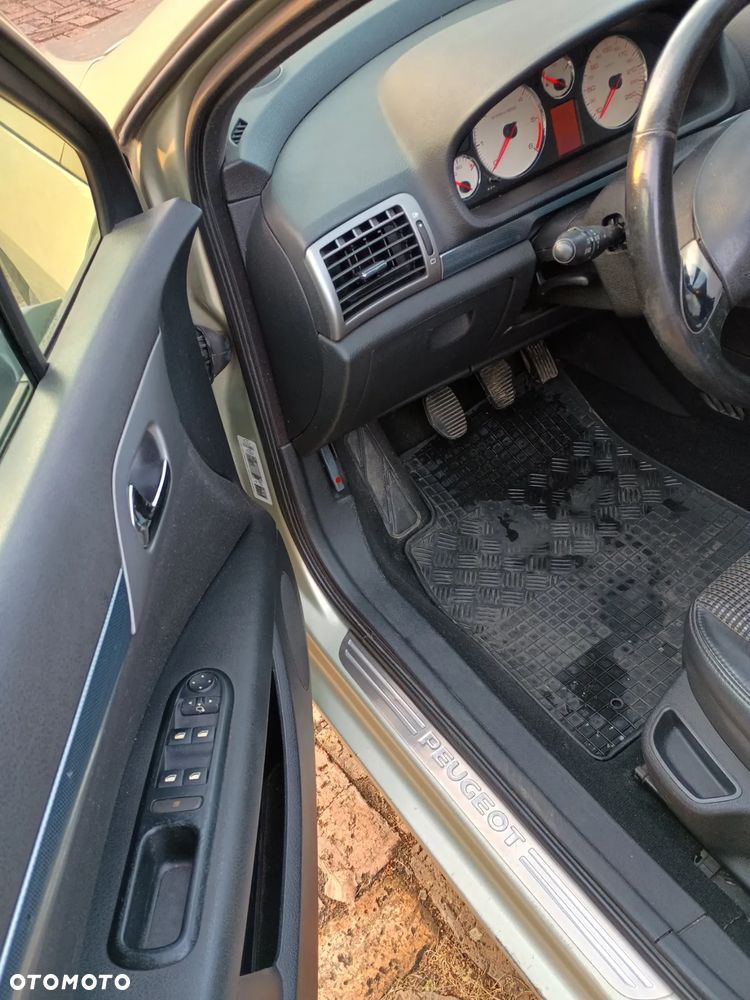 Peugeot 407 2.0 HDI ST Komfort EU4 - 10