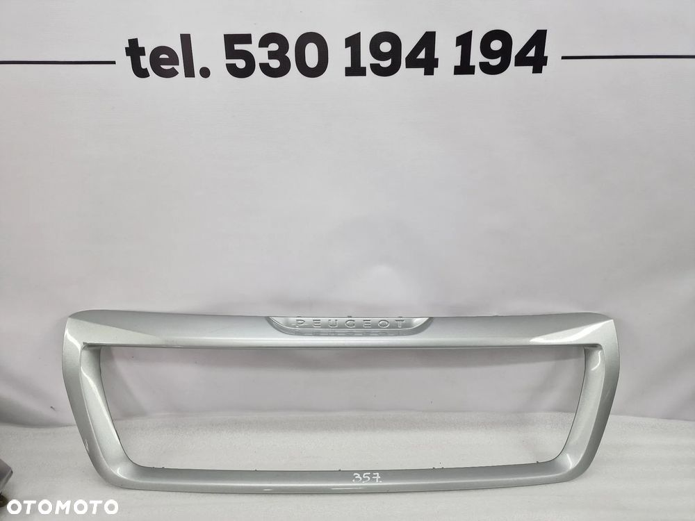 PEUGEOT BOXER III 3 LIFT 14- RAMKA ATRAPY / GRILLA PRZEDNIEGO PRZÓD , NR 18072049 , NR AUKCJI GR357 - 1