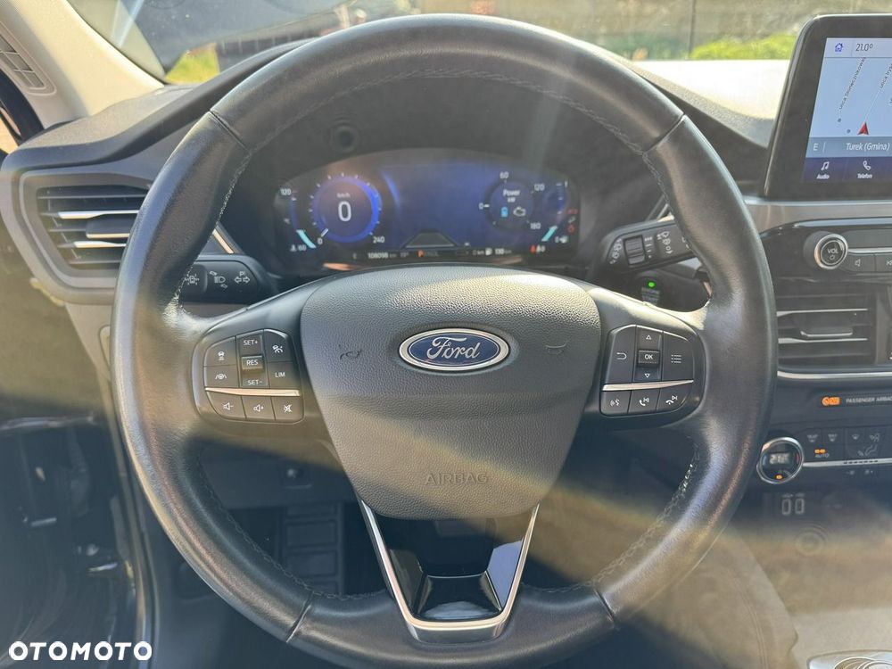 Ford Kuga - 13