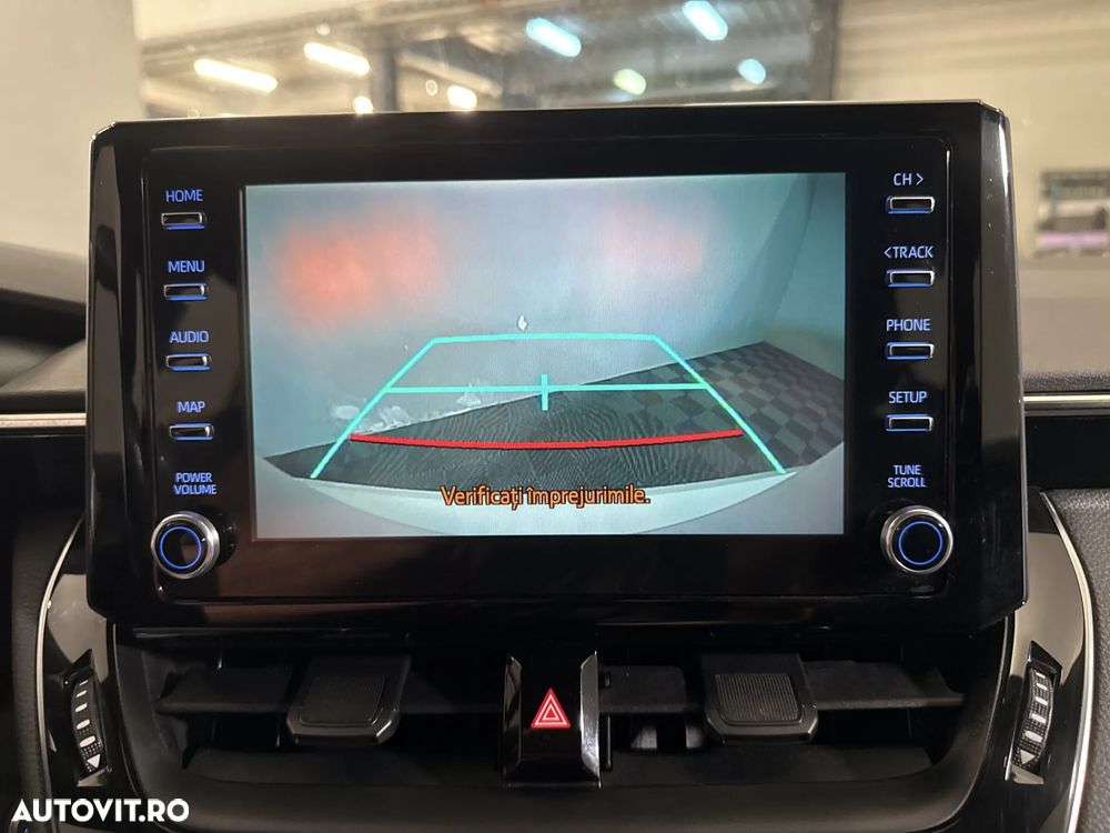 Toyota Corolla - 18