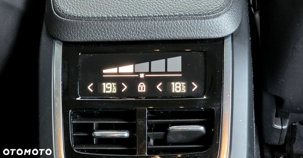Volvo V90 - 18