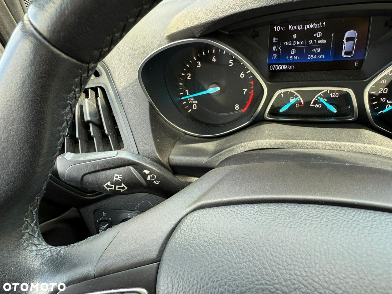 Ford Kuga - 21