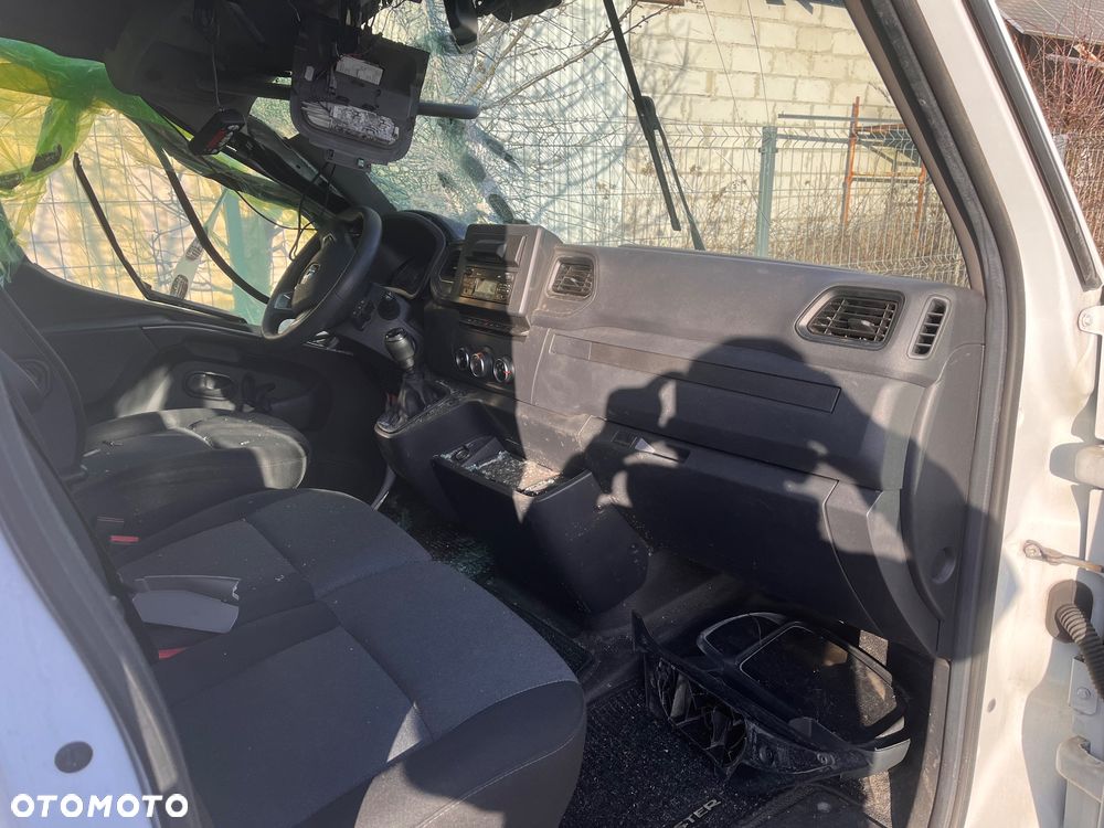 Renault Master - 12