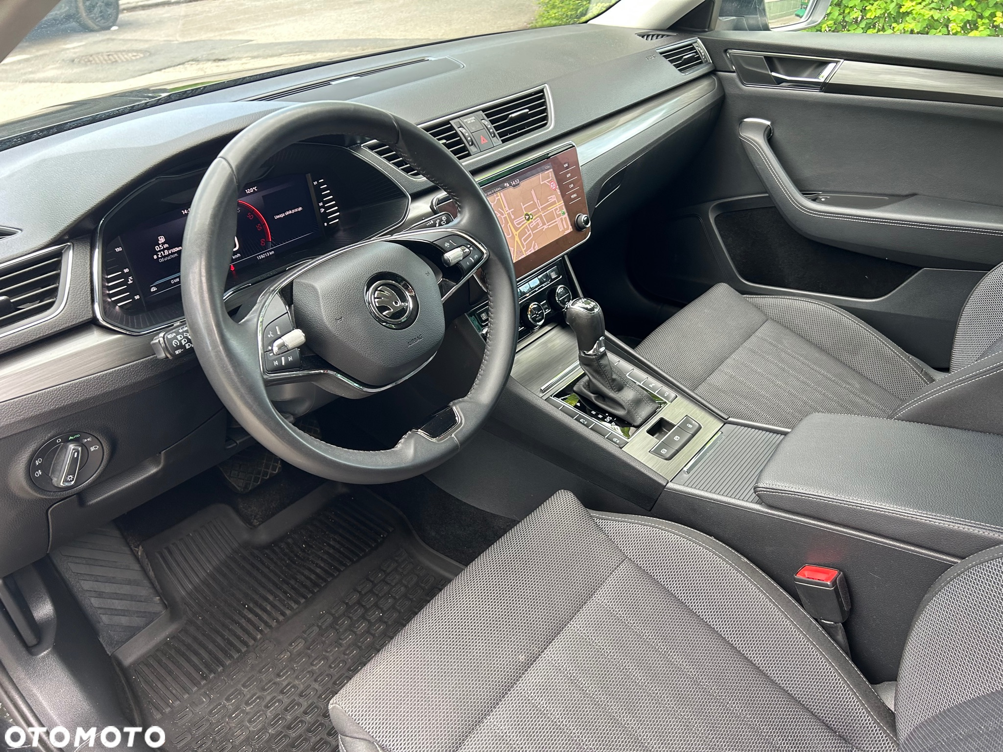 Skoda Superb 2.0 TDI SCR 4x4 Style DSG - 13