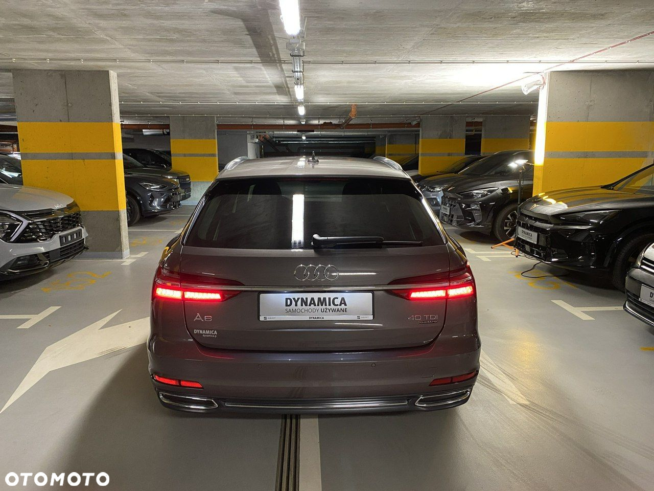 Audi A6 - 6