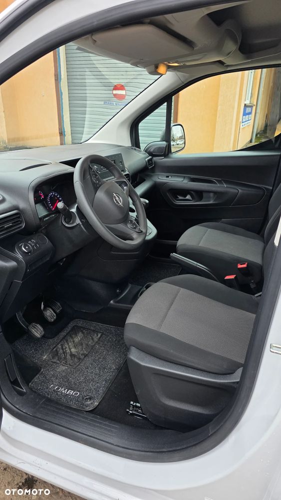 Opel Combo - 34