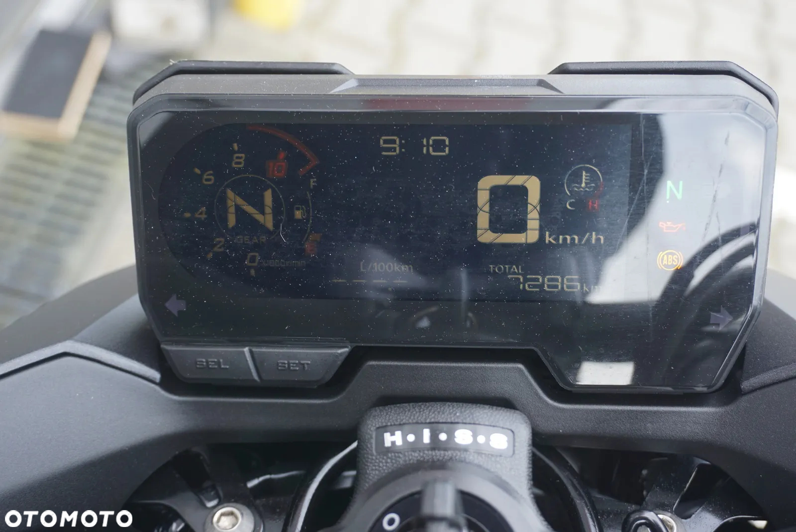 Honda CB - 11