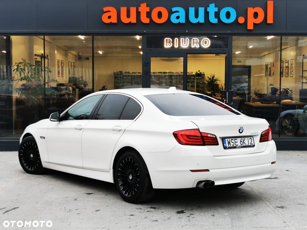 BMW Seria 5 520d - 22