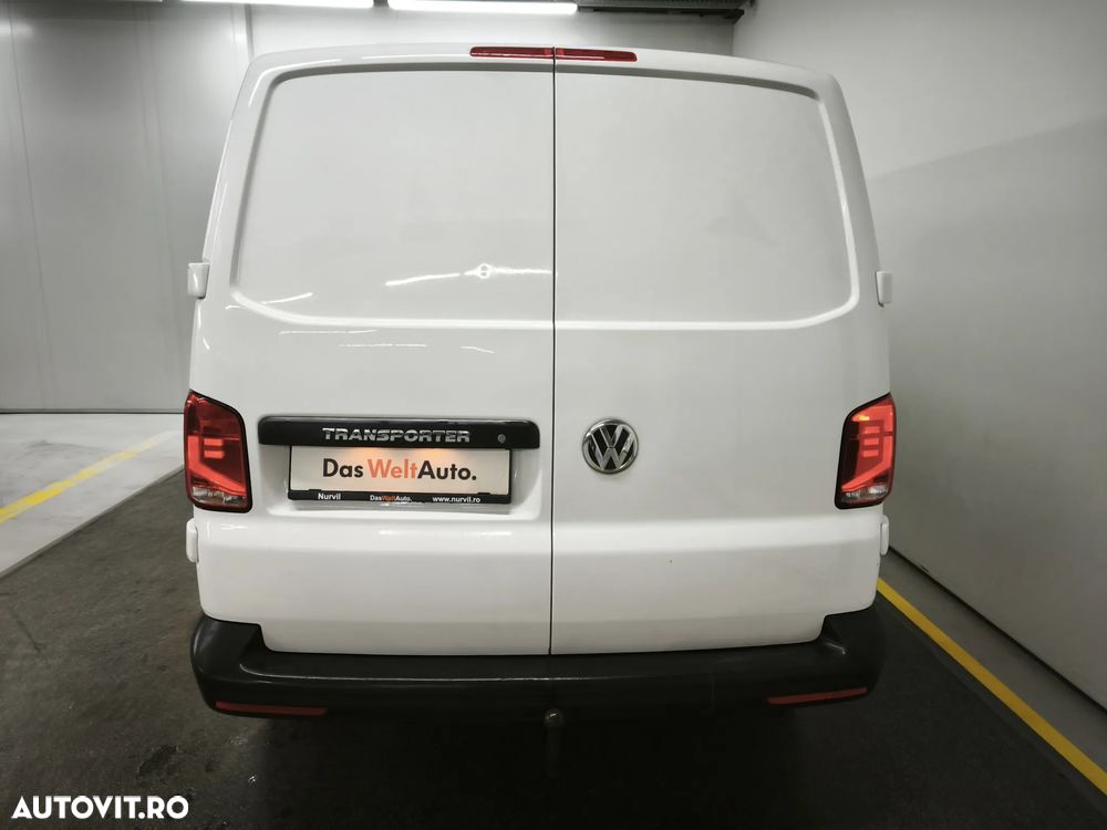 Volkswagen Transporter - 4